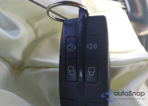 2010 Ford Taurus Limited z USA, uszkodzony, nr VIN 1FAHP2JWXAG150287